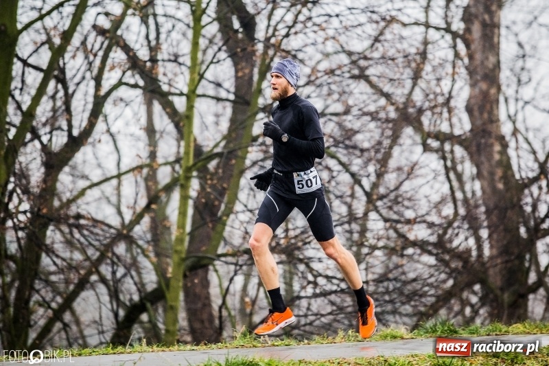 Zdjęcie w galerii na portalu naszraciborz.pl: IV Bieg Nadodrzański zainaugurował cykl 4BiegiRacibórz FOTO i WIDEO wiadomości z regionu