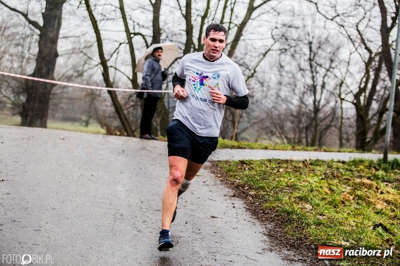 Zdjęcie w galerii na portalu naszraciborz.pl: IV Bieg Nadodrzański zainaugurował cykl 4BiegiRacibórz FOTO i WIDEO wiadomości z regionu