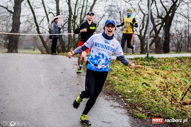 Zdjęcie w galerii na portalu naszraciborz.pl: IV Bieg Nadodrzański zainaugurował cykl 4BiegiRacibórz FOTO i WIDEO wiadomości z regionu
