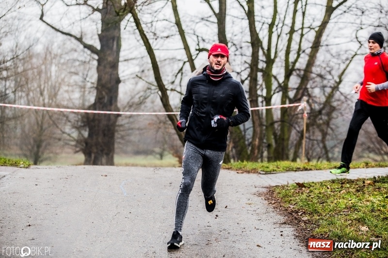 Zdjęcie w galerii na portalu naszraciborz.pl: IV Bieg Nadodrzański zainaugurował cykl 4BiegiRacibórz FOTO i WIDEO wiadomości z regionu