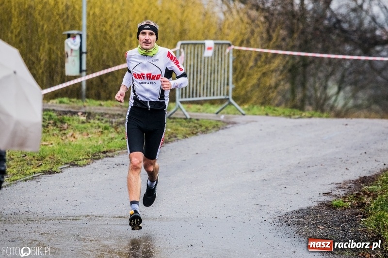 Zdjęcie w galerii na portalu naszraciborz.pl: IV Bieg Nadodrzański zainaugurował cykl 4BiegiRacibórz FOTO i WIDEO wiadomości z regionu