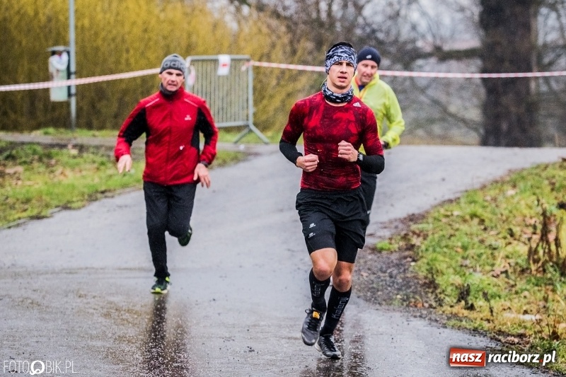 Zdjęcie w galerii na portalu naszraciborz.pl: IV Bieg Nadodrzański zainaugurował cykl 4BiegiRacibórz FOTO i WIDEO wiadomości z regionu