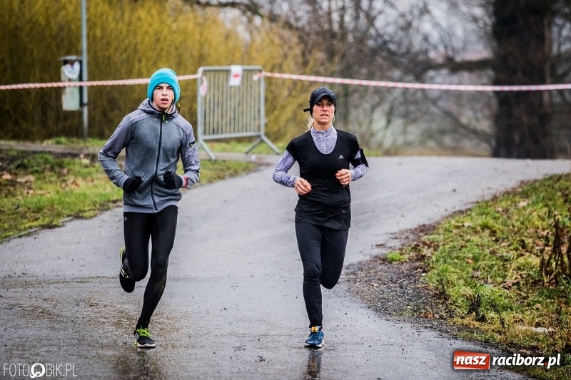 Zdjęcie w galerii na portalu naszraciborz.pl: IV Bieg Nadodrzański zainaugurował cykl 4BiegiRacibórz FOTO i WIDEO wiadomości z regionu