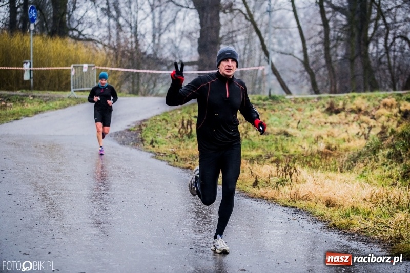 Zdjęcie w galerii na portalu naszraciborz.pl: IV Bieg Nadodrzański zainaugurował cykl 4BiegiRacibórz FOTO i WIDEO wiadomości z regionu