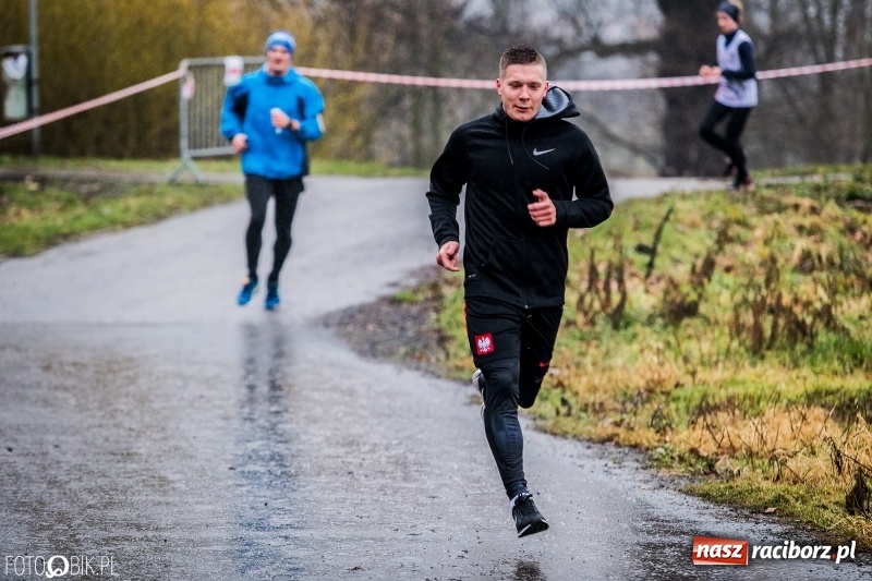 Zdjęcie w galerii na portalu naszraciborz.pl: IV Bieg Nadodrzański zainaugurował cykl 4BiegiRacibórz FOTO i WIDEO wiadomości z regionu