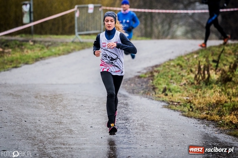 Zdjęcie w galerii na portalu naszraciborz.pl: IV Bieg Nadodrzański zainaugurował cykl 4BiegiRacibórz FOTO i WIDEO wiadomości z regionu
