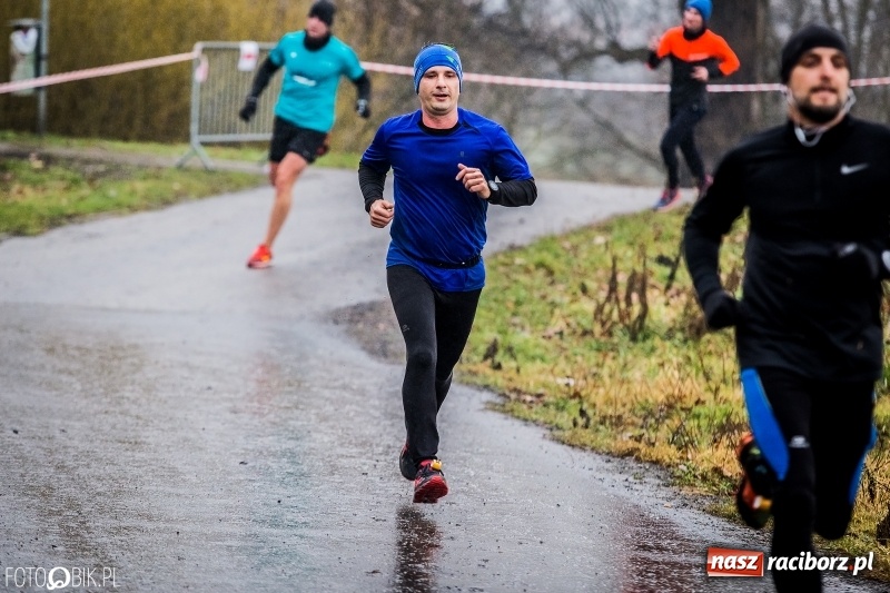 Zdjęcie w galerii na portalu naszraciborz.pl: IV Bieg Nadodrzański zainaugurował cykl 4BiegiRacibórz FOTO i WIDEO wiadomości z regionu