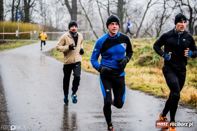 Zdjęcie w galerii na portalu naszraciborz.pl: IV Bieg Nadodrzański zainaugurował cykl 4BiegiRacibórz FOTO i WIDEO wiadomości z regionu