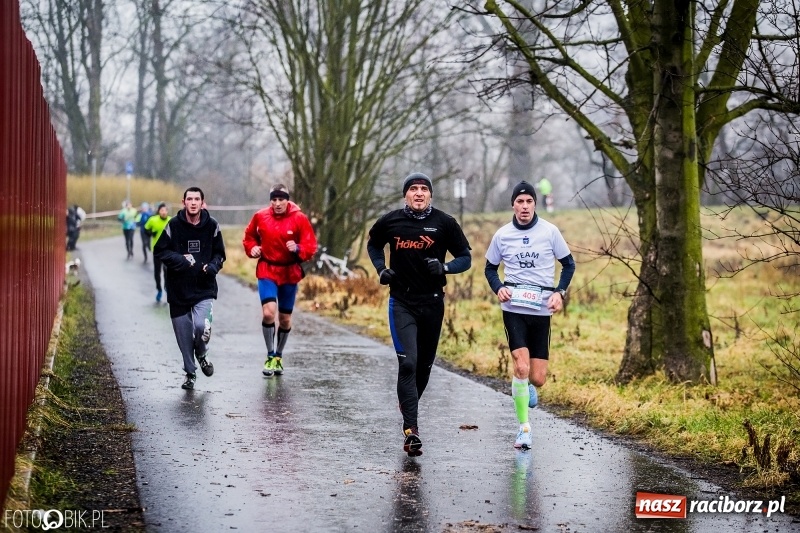 Zdjęcie w galerii na portalu naszraciborz.pl: IV Bieg Nadodrzański zainaugurował cykl 4BiegiRacibórz FOTO i WIDEO wiadomości z regionu