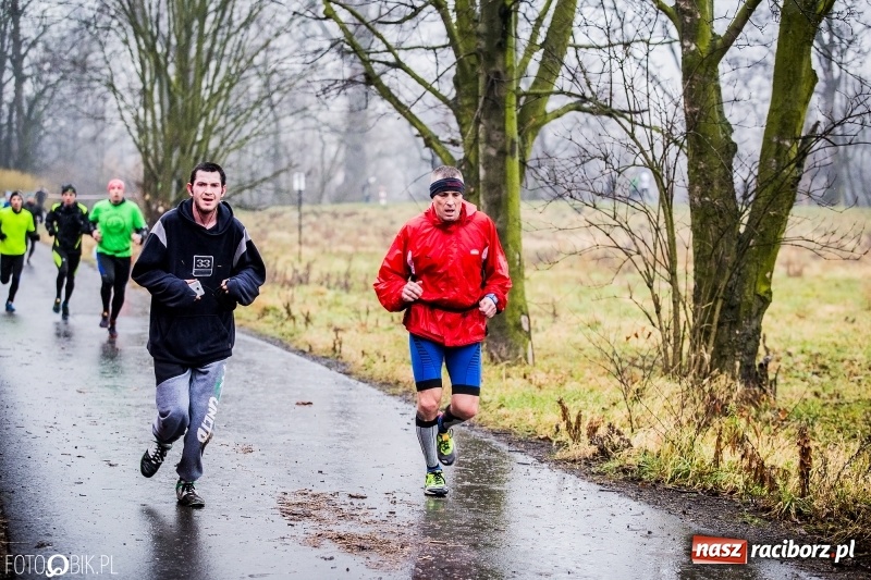 Zdjęcie w galerii na portalu naszraciborz.pl: IV Bieg Nadodrzański zainaugurował cykl 4BiegiRacibórz FOTO i WIDEO wiadomości z regionu