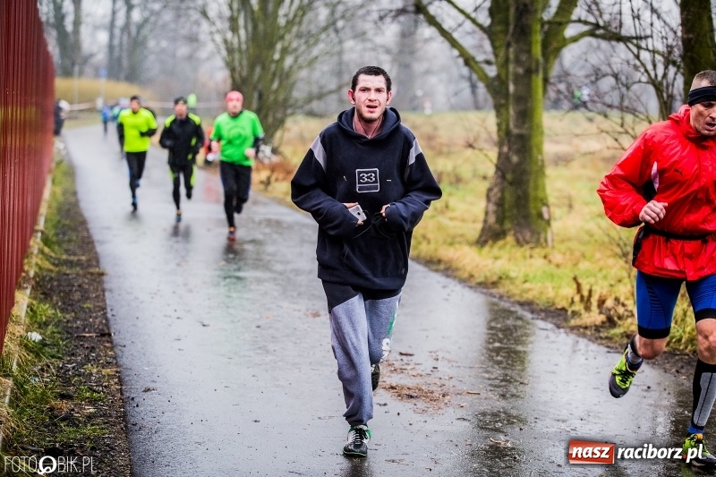 Zdjęcie w galerii na portalu naszraciborz.pl: IV Bieg Nadodrzański zainaugurował cykl 4BiegiRacibórz FOTO i WIDEO wiadomości z regionu