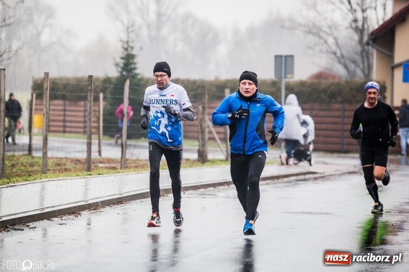 Zdjęcie w galerii na portalu naszraciborz.pl: IV Bieg Nadodrzański zainaugurował cykl 4BiegiRacibórz FOTO i WIDEO wiadomości z regionu