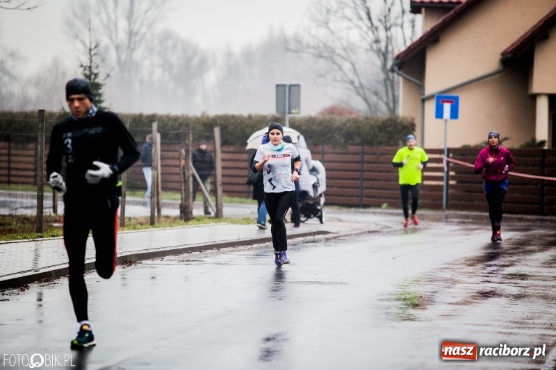 Zdjęcie w galerii na portalu naszraciborz.pl: IV Bieg Nadodrzański zainaugurował cykl 4BiegiRacibórz FOTO i WIDEO wiadomości z regionu