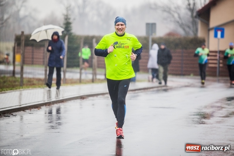 Zdjęcie w galerii na portalu naszraciborz.pl: IV Bieg Nadodrzański zainaugurował cykl 4BiegiRacibórz FOTO i WIDEO wiadomości z regionu