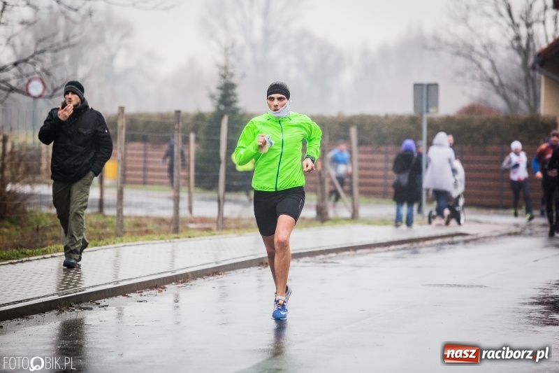 Zdjęcie w galerii na portalu naszraciborz.pl: IV Bieg Nadodrzański zainaugurował cykl 4BiegiRacibórz FOTO i WIDEO wiadomości z regionu
