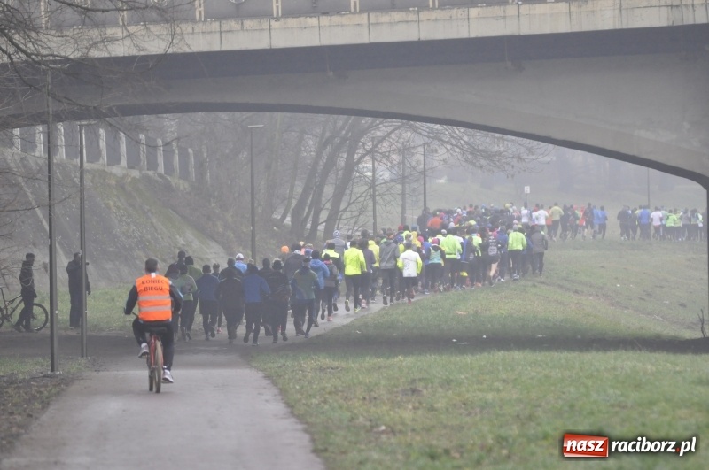 Zdjęcie w galerii na portalu naszraciborz.pl: IV Bieg Nadodrzański zainaugurował cykl 4BiegiRacibórz FOTO i WIDEO wiadomości z regionu