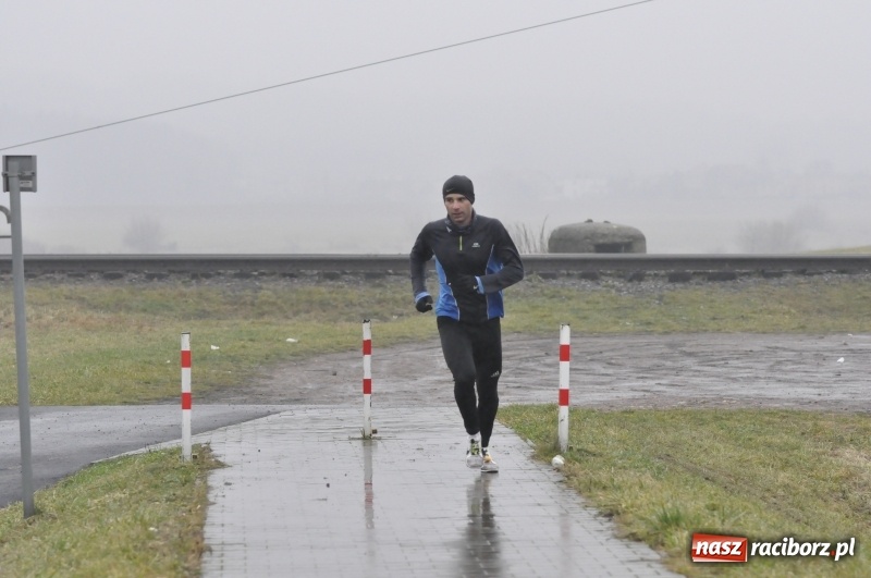 Zdjęcie w galerii na portalu naszraciborz.pl: IV Bieg Nadodrzański zainaugurował cykl 4BiegiRacibórz FOTO i WIDEO wiadomości z regionu