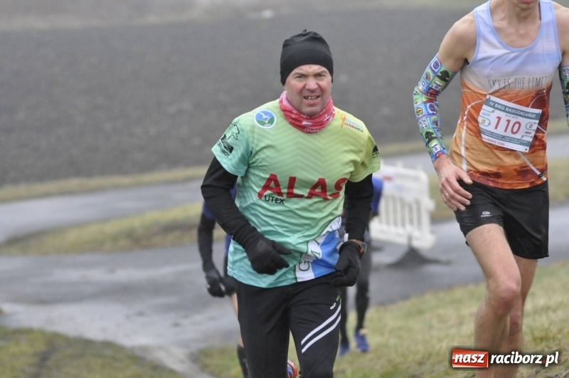 Zdjęcie w galerii na portalu naszraciborz.pl: IV Bieg Nadodrzański zainaugurował cykl 4BiegiRacibórz FOTO i WIDEO wiadomości z regionu