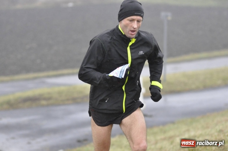Zdjęcie w galerii na portalu naszraciborz.pl: IV Bieg Nadodrzański zainaugurował cykl 4BiegiRacibórz FOTO i WIDEO wiadomości z regionu