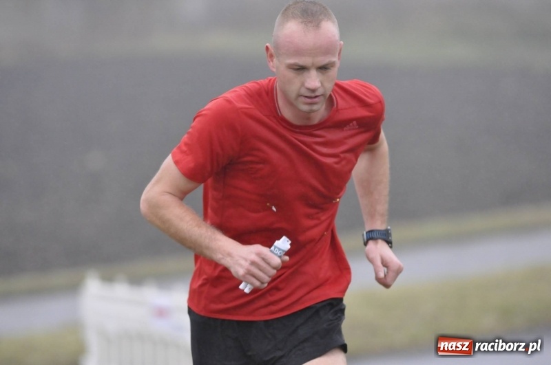 Zdjęcie w galerii na portalu naszraciborz.pl: IV Bieg Nadodrzański zainaugurował cykl 4BiegiRacibórz FOTO i WIDEO wiadomości z regionu