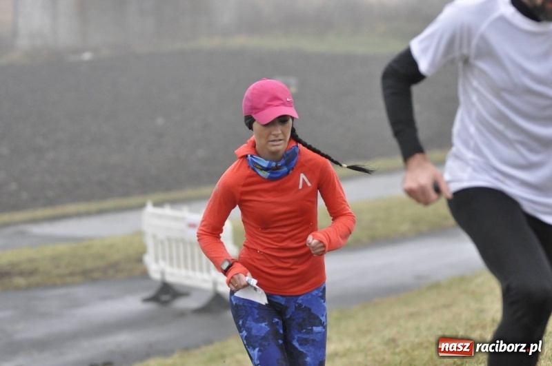 Zdjęcie w galerii na portalu naszraciborz.pl: IV Bieg Nadodrzański zainaugurował cykl 4BiegiRacibórz FOTO i WIDEO wiadomości z regionu