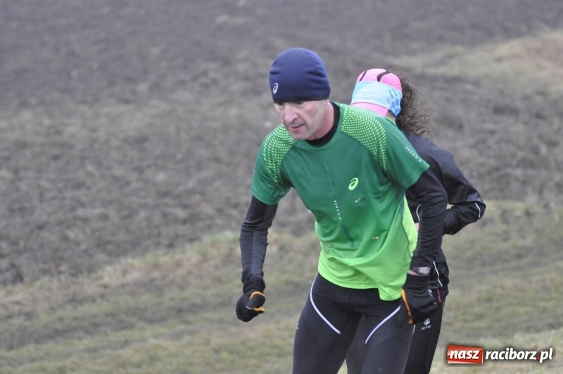 Zdjęcie w galerii na portalu naszraciborz.pl: IV Bieg Nadodrzański zainaugurował cykl 4BiegiRacibórz FOTO i WIDEO wiadomości z regionu