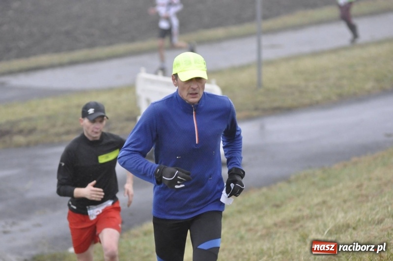 Zdjęcie w galerii na portalu naszraciborz.pl: IV Bieg Nadodrzański zainaugurował cykl 4BiegiRacibórz FOTO i WIDEO wiadomości z regionu