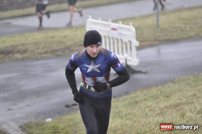 Zdjęcie w galerii na portalu naszraciborz.pl: IV Bieg Nadodrzański zainaugurował cykl 4BiegiRacibórz FOTO i WIDEO wiadomości z regionu