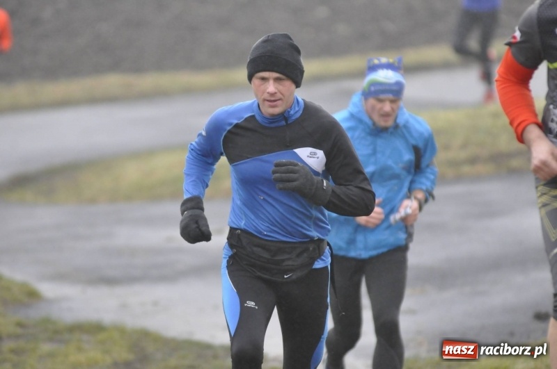 Zdjęcie w galerii na portalu naszraciborz.pl: IV Bieg Nadodrzański zainaugurował cykl 4BiegiRacibórz FOTO i WIDEO wiadomości z regionu