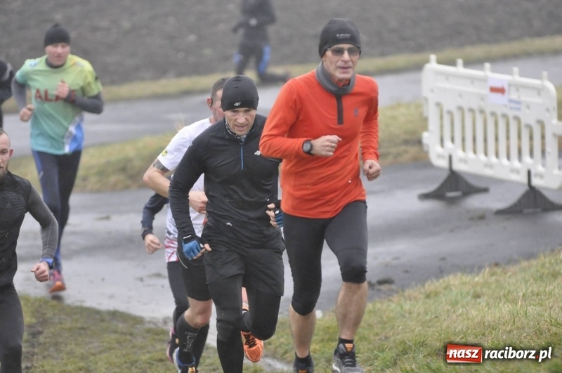 Zdjęcie w galerii na portalu naszraciborz.pl: IV Bieg Nadodrzański zainaugurował cykl 4BiegiRacibórz FOTO i WIDEO wiadomości z regionu