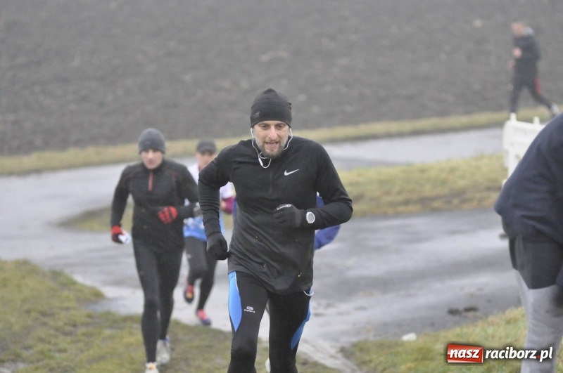 Zdjęcie w galerii na portalu naszraciborz.pl: IV Bieg Nadodrzański zainaugurował cykl 4BiegiRacibórz FOTO i WIDEO wiadomości z regionu