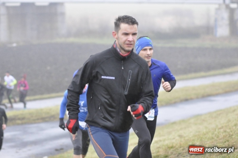 Zdjęcie w galerii na portalu naszraciborz.pl: IV Bieg Nadodrzański zainaugurował cykl 4BiegiRacibórz FOTO i WIDEO wiadomości z regionu