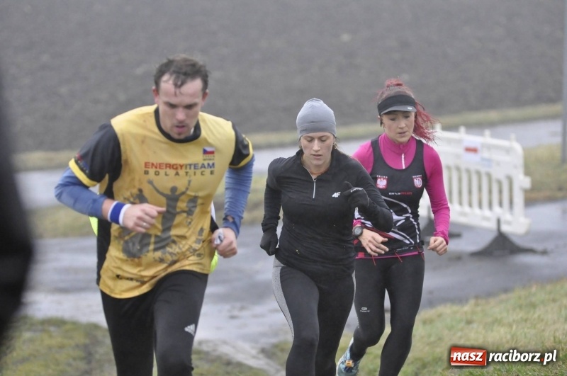 Zdjęcie w galerii na portalu naszraciborz.pl: IV Bieg Nadodrzański zainaugurował cykl 4BiegiRacibórz FOTO i WIDEO wiadomości z regionu