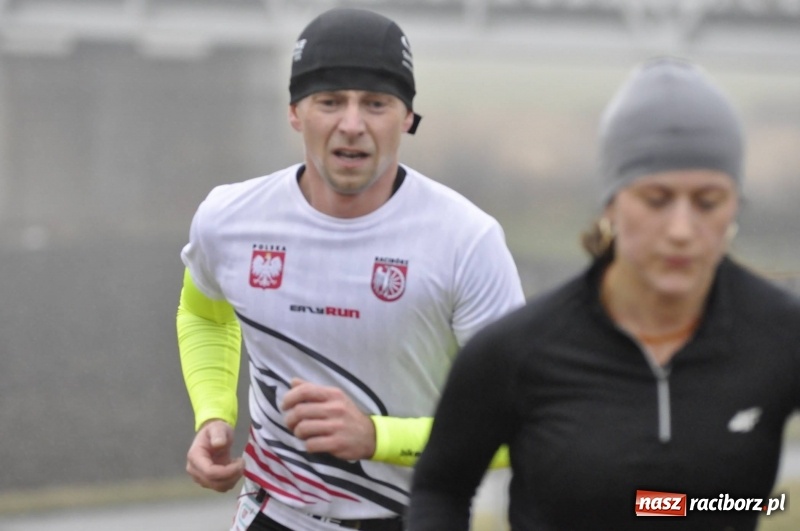 Zdjęcie w galerii na portalu naszraciborz.pl: IV Bieg Nadodrzański zainaugurował cykl 4BiegiRacibórz FOTO i WIDEO wiadomości z regionu