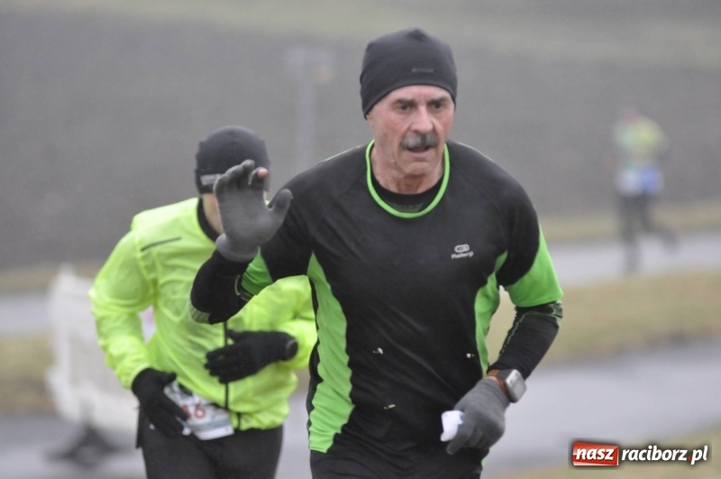 Zdjęcie w galerii na portalu naszraciborz.pl: IV Bieg Nadodrzański zainaugurował cykl 4BiegiRacibórz FOTO i WIDEO wiadomości z regionu