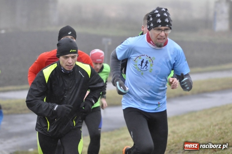 Zdjęcie w galerii na portalu naszraciborz.pl: IV Bieg Nadodrzański zainaugurował cykl 4BiegiRacibórz FOTO i WIDEO wiadomości z regionu
