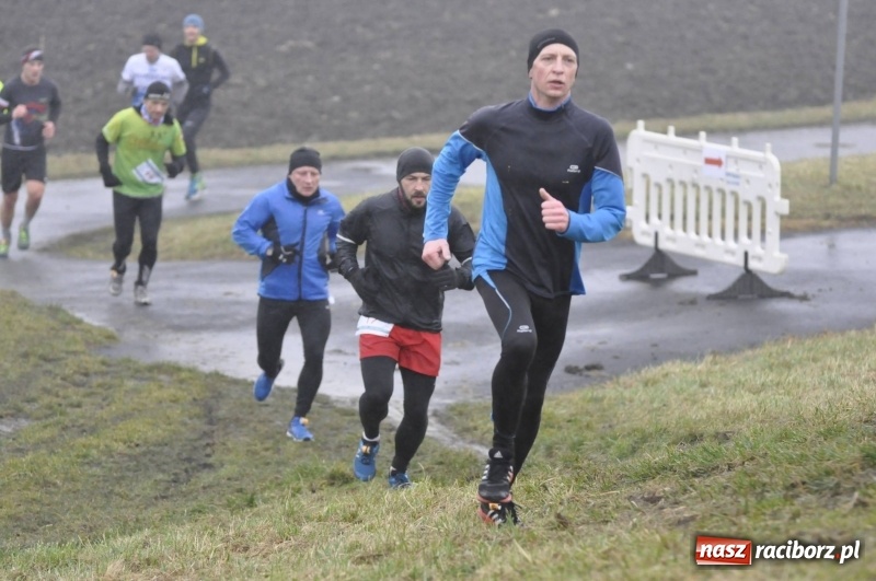 Zdjęcie w galerii na portalu naszraciborz.pl: IV Bieg Nadodrzański zainaugurował cykl 4BiegiRacibórz FOTO i WIDEO wiadomości z regionu