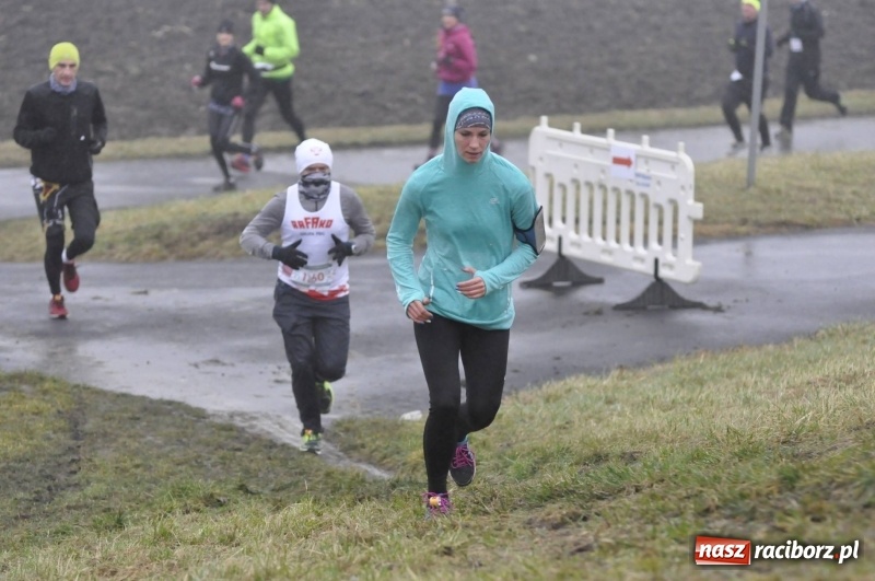 Zdjęcie w galerii na portalu naszraciborz.pl: IV Bieg Nadodrzański zainaugurował cykl 4BiegiRacibórz FOTO i WIDEO wiadomości z regionu