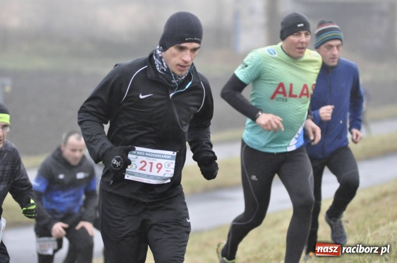 Zdjęcie w galerii na portalu naszraciborz.pl: IV Bieg Nadodrzański zainaugurował cykl 4BiegiRacibórz FOTO i WIDEO wiadomości z regionu