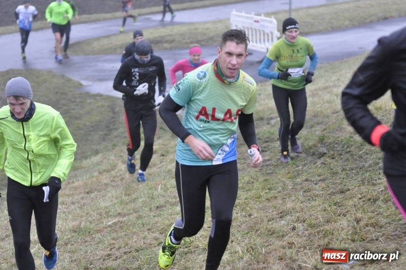 Zdjęcie w galerii na portalu naszraciborz.pl: IV Bieg Nadodrzański zainaugurował cykl 4BiegiRacibórz FOTO i WIDEO wiadomości z regionu