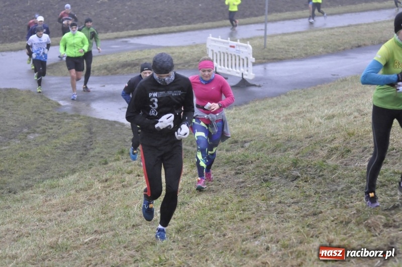 Zdjęcie w galerii na portalu naszraciborz.pl: IV Bieg Nadodrzański zainaugurował cykl 4BiegiRacibórz FOTO i WIDEO wiadomości z regionu