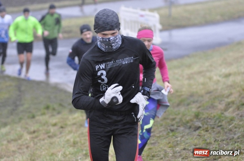 Zdjęcie w galerii na portalu naszraciborz.pl: IV Bieg Nadodrzański zainaugurował cykl 4BiegiRacibórz FOTO i WIDEO wiadomości z regionu