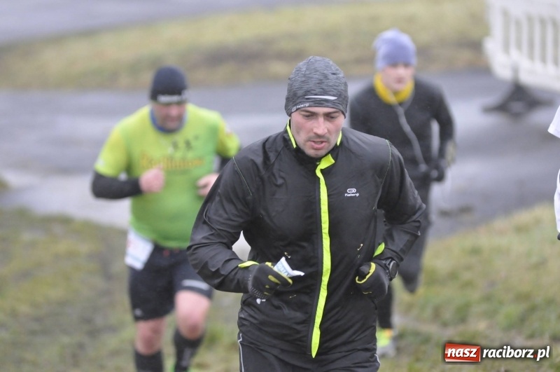 Zdjęcie w galerii na portalu naszraciborz.pl: IV Bieg Nadodrzański zainaugurował cykl 4BiegiRacibórz FOTO i WIDEO wiadomości z regionu