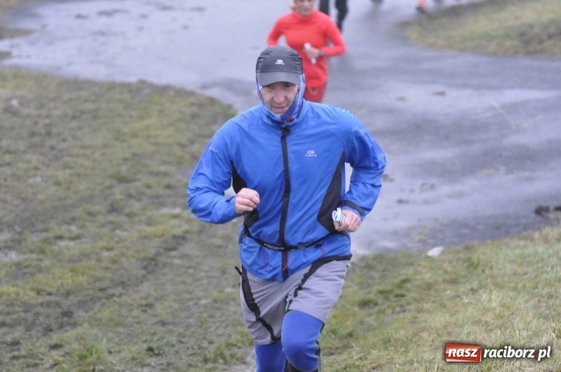 Zdjęcie w galerii na portalu naszraciborz.pl: IV Bieg Nadodrzański zainaugurował cykl 4BiegiRacibórz FOTO i WIDEO wiadomości z regionu