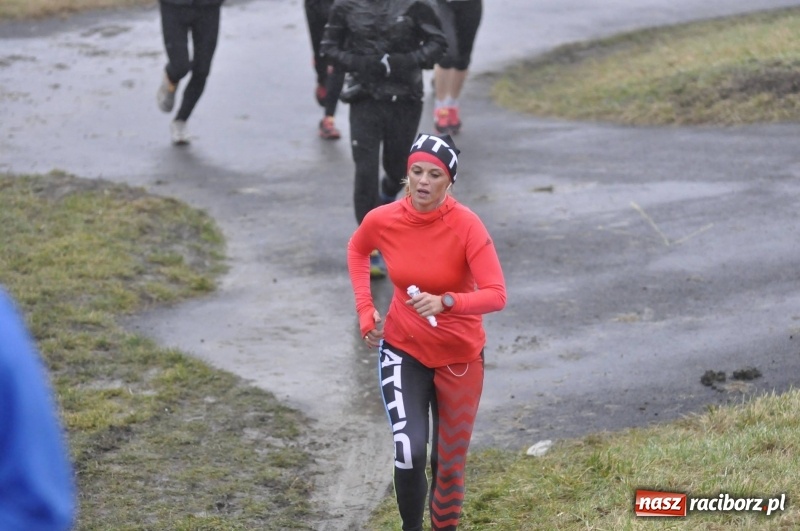 Zdjęcie w galerii na portalu naszraciborz.pl: IV Bieg Nadodrzański zainaugurował cykl 4BiegiRacibórz FOTO i WIDEO wiadomości z regionu