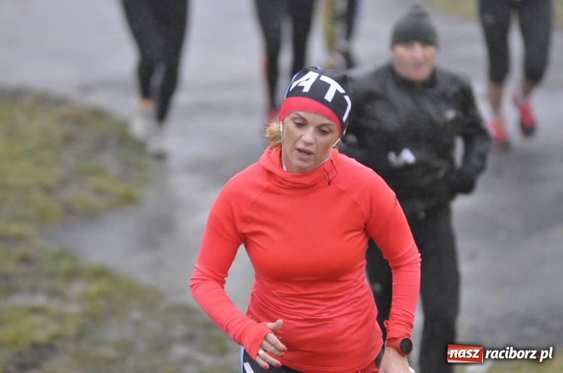 Zdjęcie w galerii na portalu naszraciborz.pl: IV Bieg Nadodrzański zainaugurował cykl 4BiegiRacibórz FOTO i WIDEO wiadomości z regionu