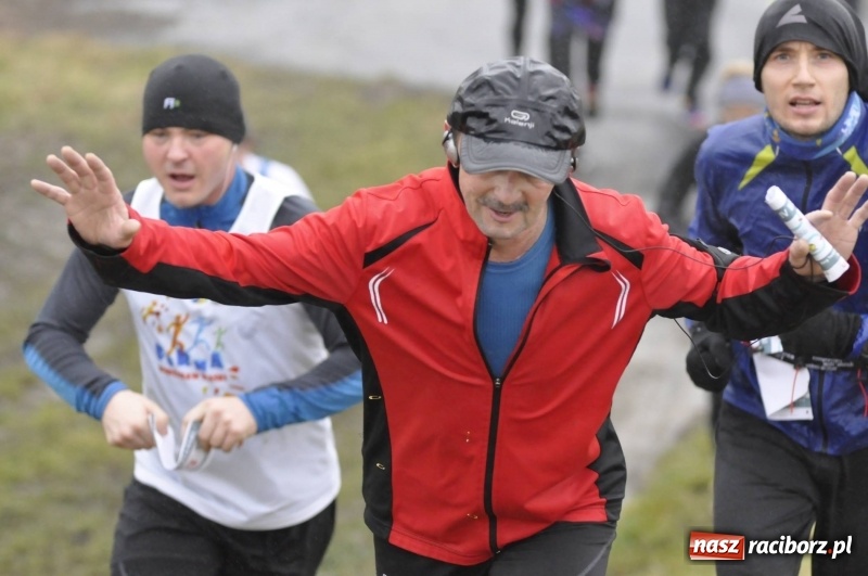Zdjęcie w galerii na portalu naszraciborz.pl: IV Bieg Nadodrzański zainaugurował cykl 4BiegiRacibórz FOTO i WIDEO wiadomości z regionu