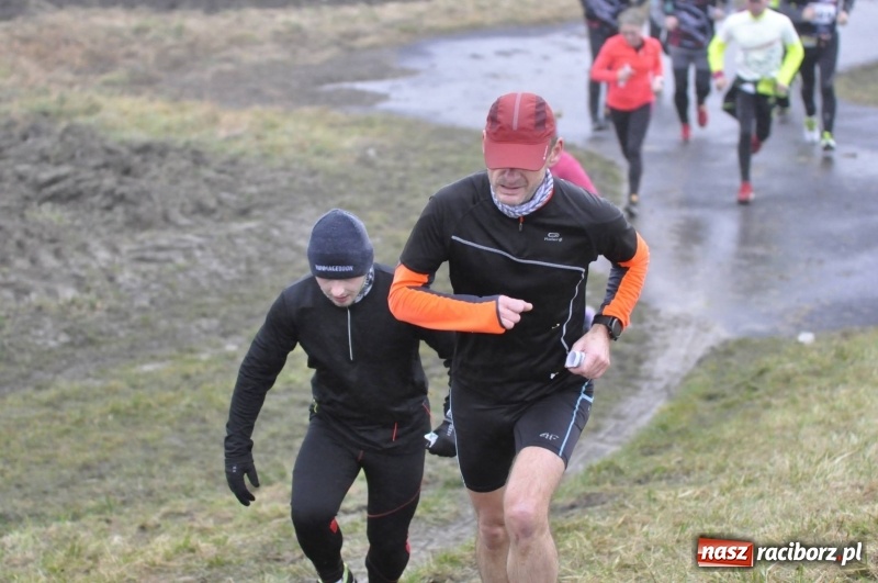 Zdjęcie w galerii na portalu naszraciborz.pl: IV Bieg Nadodrzański zainaugurował cykl 4BiegiRacibórz FOTO i WIDEO wiadomości z regionu