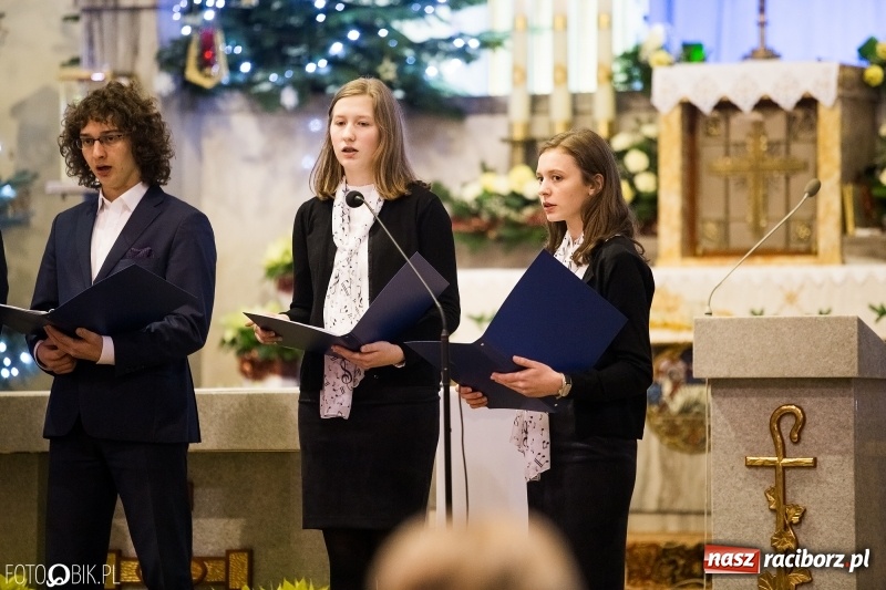Zdjęcie w galerii na portalu naszraciborz.pl: Koncert charytatywny dla Asi Schinke w Studziennej wiadomości z regionu