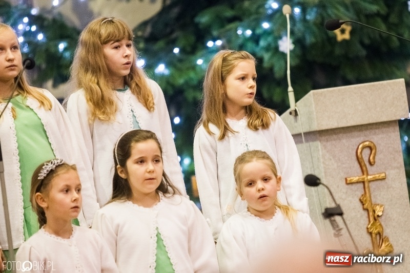 Zdjęcie w galerii na portalu naszraciborz.pl: Koncert charytatywny dla Asi Schinke w Studziennej wiadomości z regionu